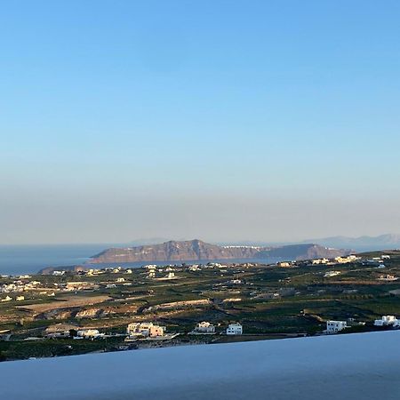 Ena Suites Santorini Pýrgos Exterior foto