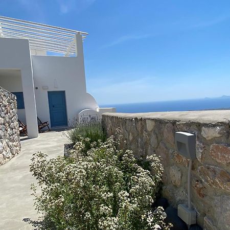 Ena Suites Santorini Pýrgos Exterior foto