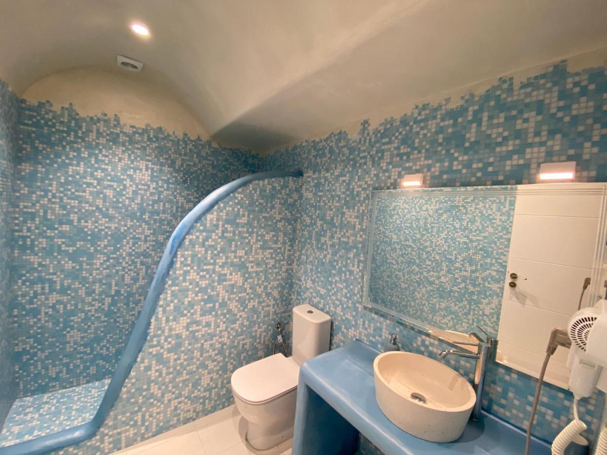 Ena Suites Santorini Pýrgos Exterior foto