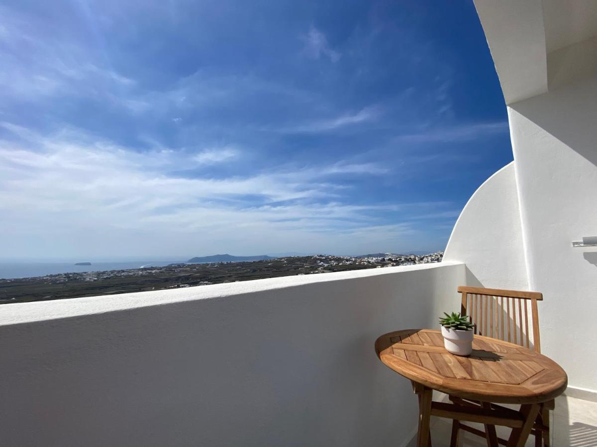 Ena Suites Santorini Pýrgos Exterior foto